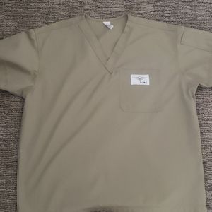 Aviator Scrub Top